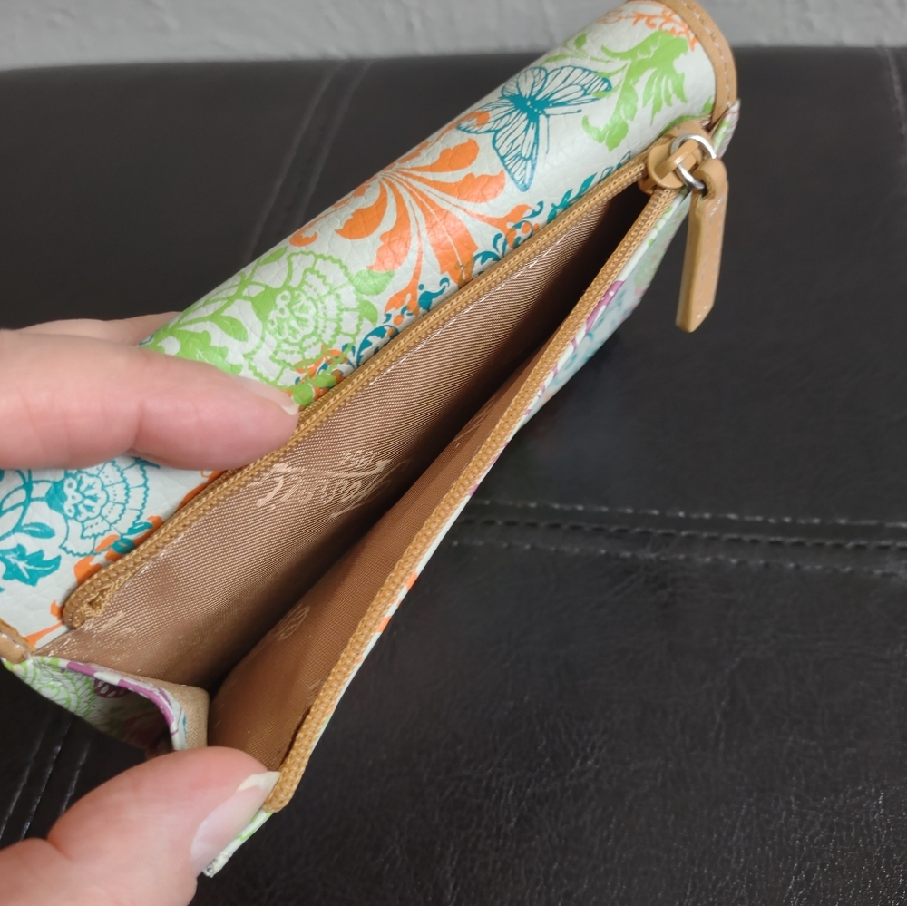 Fossil Genuine Leather Butterfly Floral Print Trifold Wallet - Picture 6 of 11